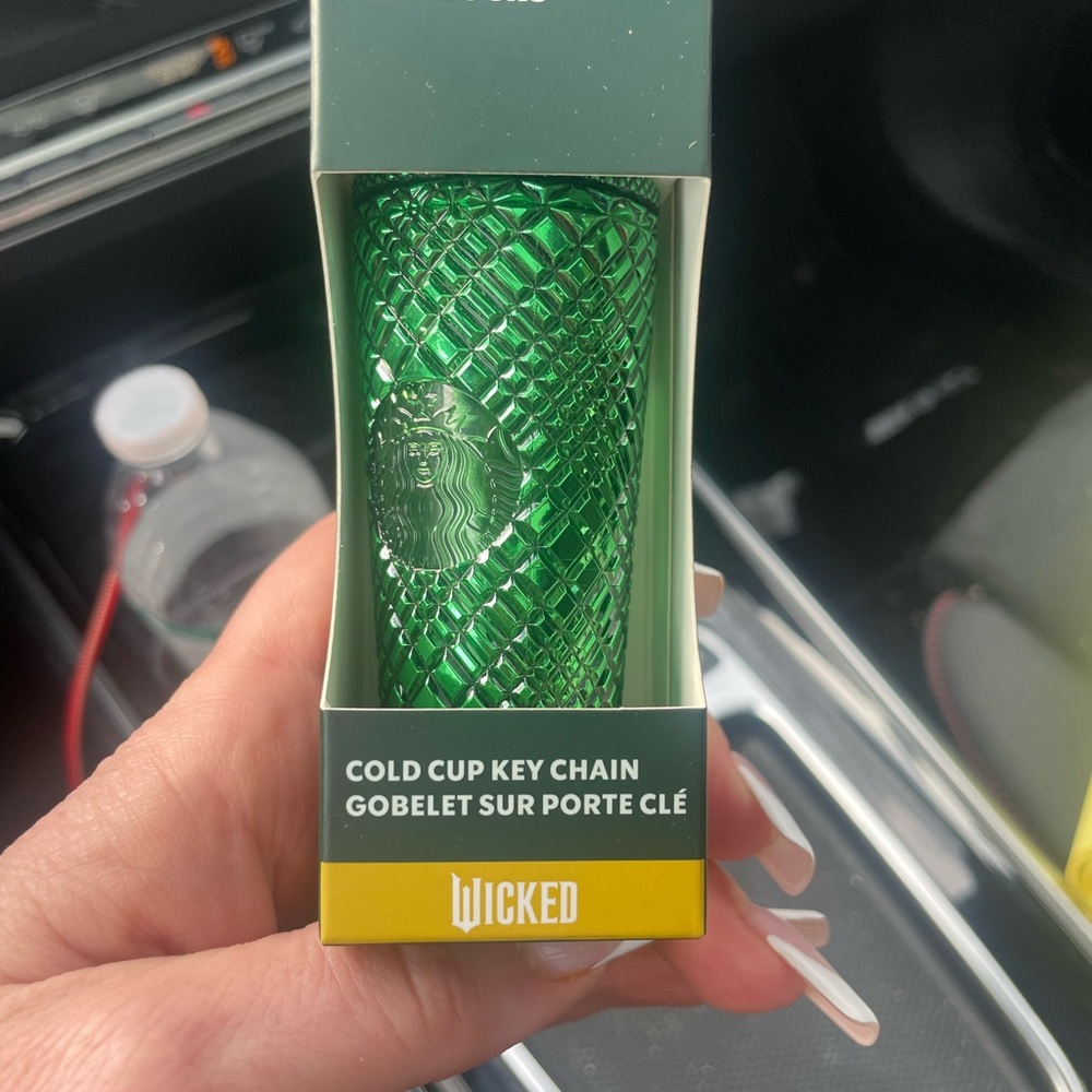 Starbucks Wicked Green Studded Cold Cup Keychain Mini Tumbler NWT - Picture 2 of 4